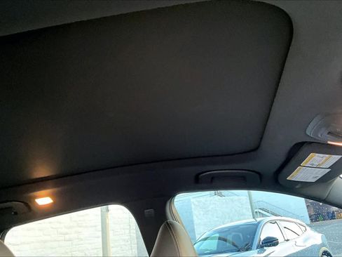 Used 2024 INFINITI QX50 Sport image 14