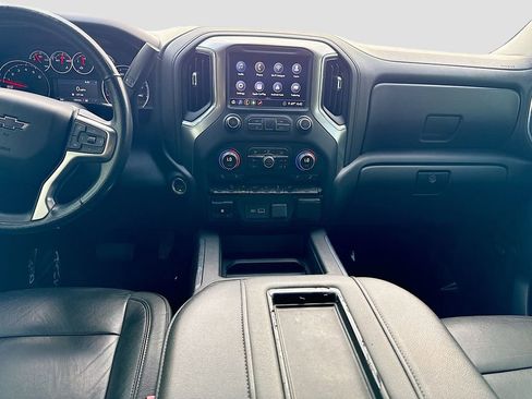 Used 2020 Chevrolet Silverado 1500 LT Trail Boss image 17