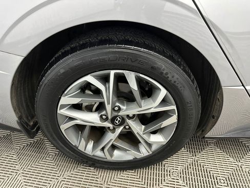 Used 2023 Hyundai Sonata SEL w/ Preferred Accessory Package image 18