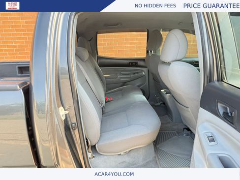 Used 2011 Toyota Tacoma 4x4 Double Cab w/ TRD Sport Pkg image 17