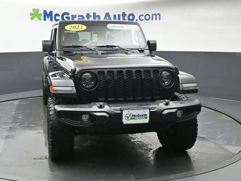 Used 2023 Jeep Gladiator Sport AWD/4WD image 5