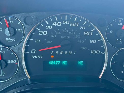 Used 2017 Chevrolet Express 3500 LT w/ LT Preferred Equipment Group image 10