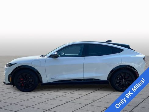 Used 2025 Ford Mustang Mach-E Premium w/ Sport Appearance Package AWD/4WD image 4
