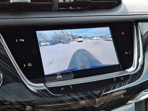 Certified 2023 Cadillac XT6 Premium Luxury image 32