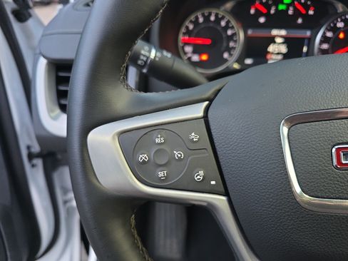 Used 2023 GMC Terrain SLT w/ Tech Package AWD/4WD image 26