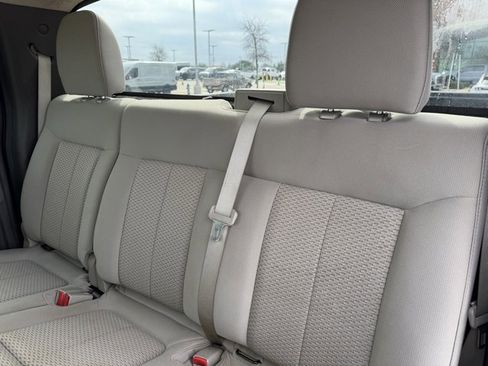 Used 2010 Ford F150 XLT image 17