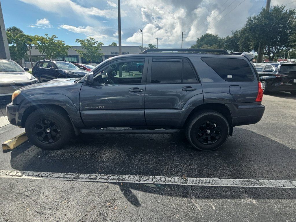 Used 2007 Toyota 4Runner Sport AWD/4WD image 3