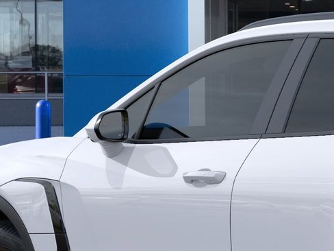 New 2026 Chevrolet Blazer EV LT FWD image 38