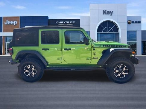 Used 2019 Jeep Wrangler Unlimited Rubicon AWD/4WD image 3