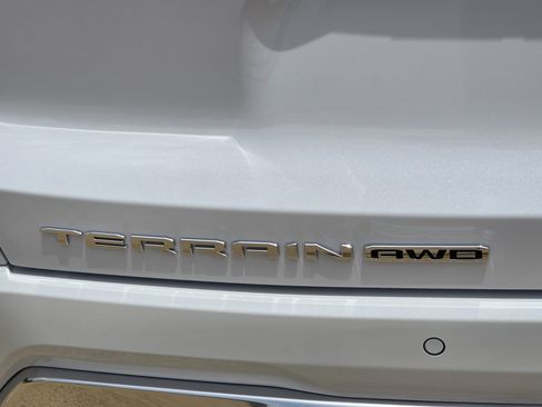 New 2027 GMC Terrain Denali AWD/4WD image 5