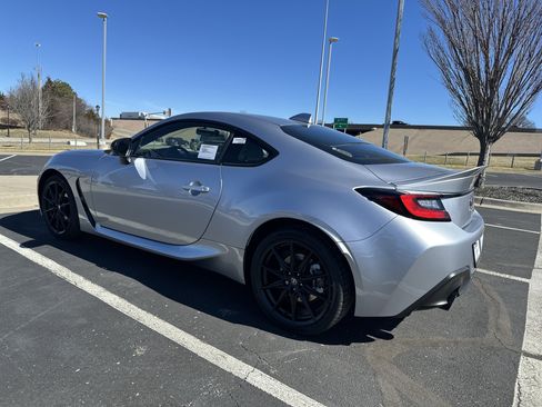 New 2026 Toyota GR86 Premium image 7