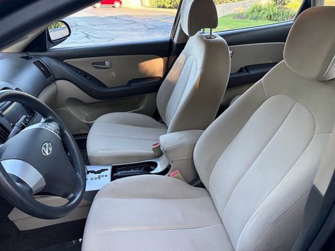 Used 2009 Hyundai Elantra GLS FWD image 31