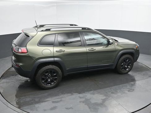 Used 2020 Jeep Cherokee Trailhawk w/ Comfort/Convenience Group image 33