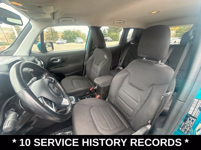 Used 2021 Jeep Renegade Latitude w/ Convenience Group AWD/4WD image 19