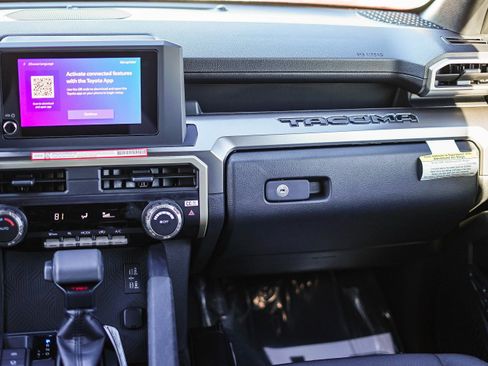 New 2025 Toyota Tacoma TRD Off-Road image 17