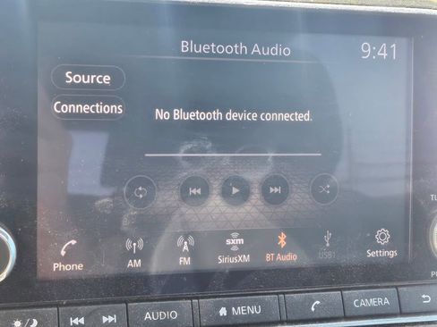 Used 2021 Nissan Rogue S FWD image 22
