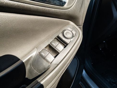 Used 2024 Buick Encore GX Preferred FWD image 32
