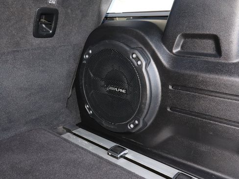 Used 2019 Jeep Wrangler Unlimited Rubicon image 29