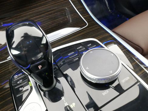 Used 2021 BMW X5 xDrive40i w/ Convenience Package image 60