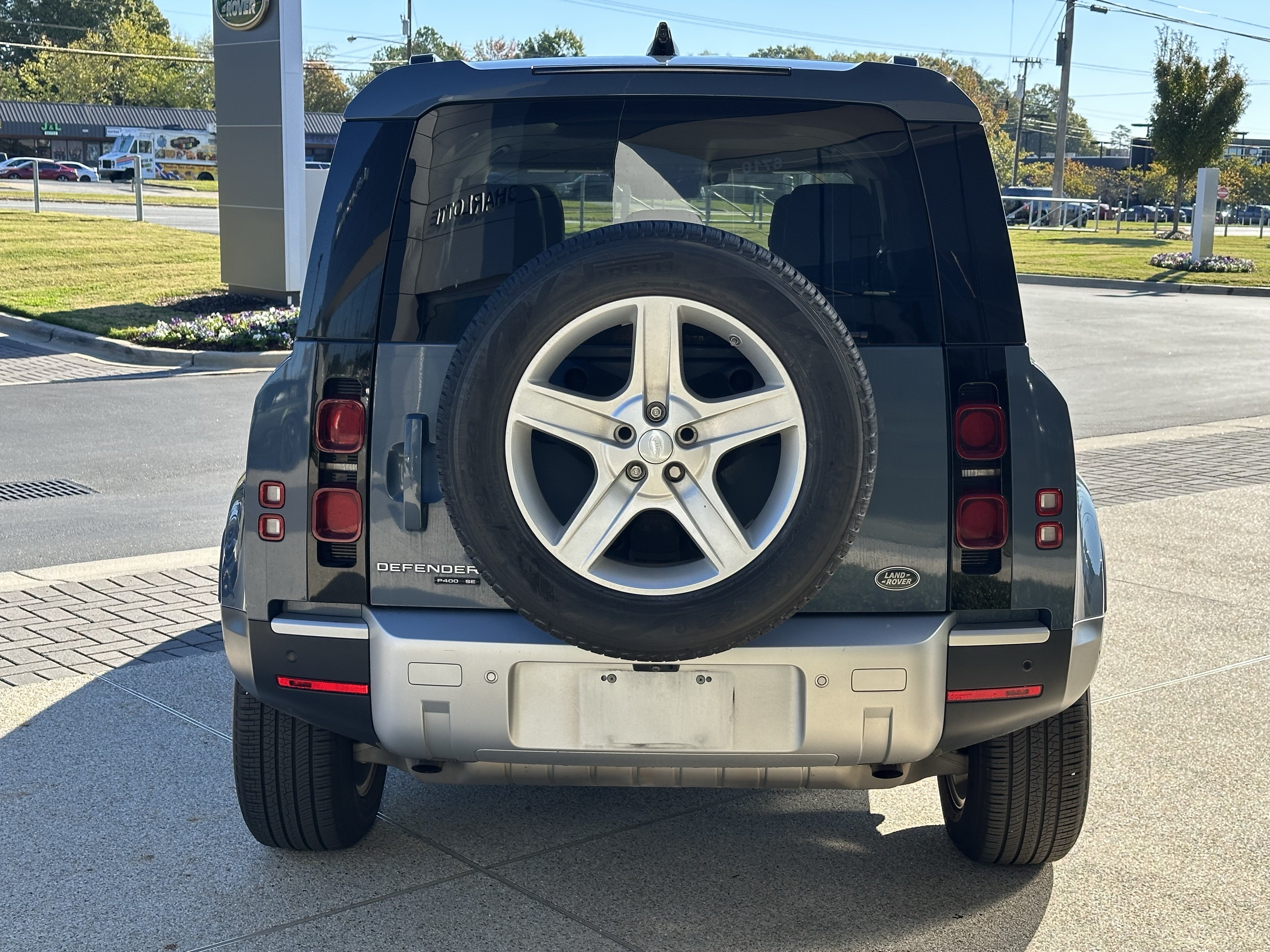 Used 2020 Land Rover Defender 110 SE AWD/4WD image 6