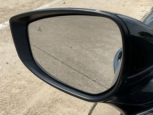 Used 2025 MAZDA CX-30 AWD 2.5 S w/ Preferred Package image 8
