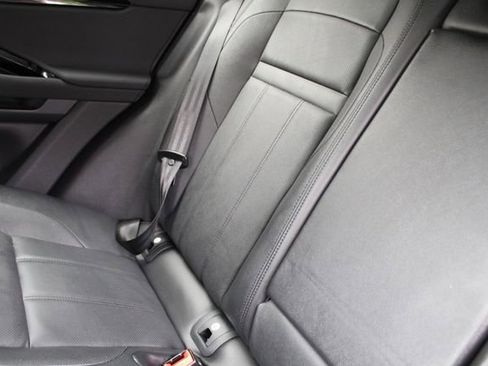 Used 2024 Land Rover Range Rover Evoque S image 24