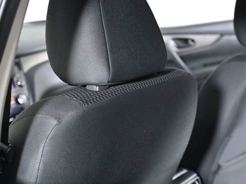 Used 2019 Nissan Rogue Sport S AWD/4WD image 24