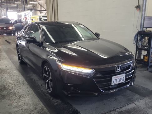 Used 2021 Honda Accord Sport Special Edition image 4