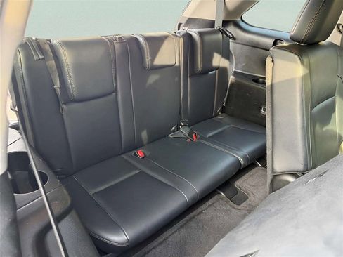 Used 2017 Toyota Highlander XLE FWD image 22