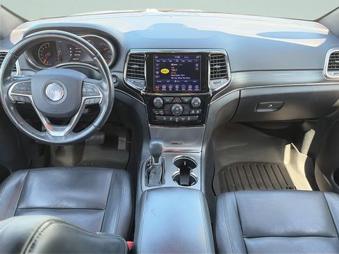Used 2019 Jeep Grand Cherokee Limited AWD/4WD image 12