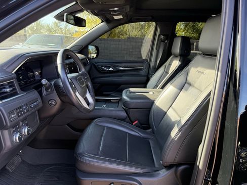 Used 2022 GMC Yukon Denali image 14