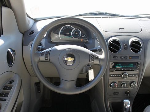 Used 2011 Chevrolet HHR LT w/ LT Preferred Equipment Group image 10