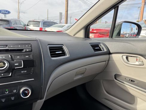 Used 2015 Honda Civic LX image 23