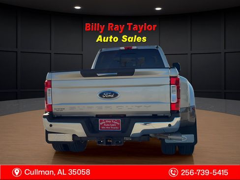 Used 2017 Ford F350 Lariat w/ Lariat Value Package image 4