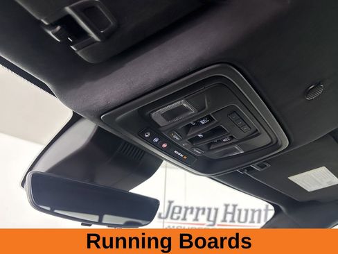 Used 2023 GMC Sierra 1500 AT4X image 21