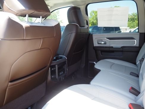 New 2025 RAM 3500 Laramie image 13