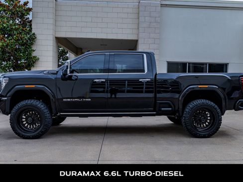Used 2025 GMC Sierra 2500 Denali Ultimate AWD/4WD image 6