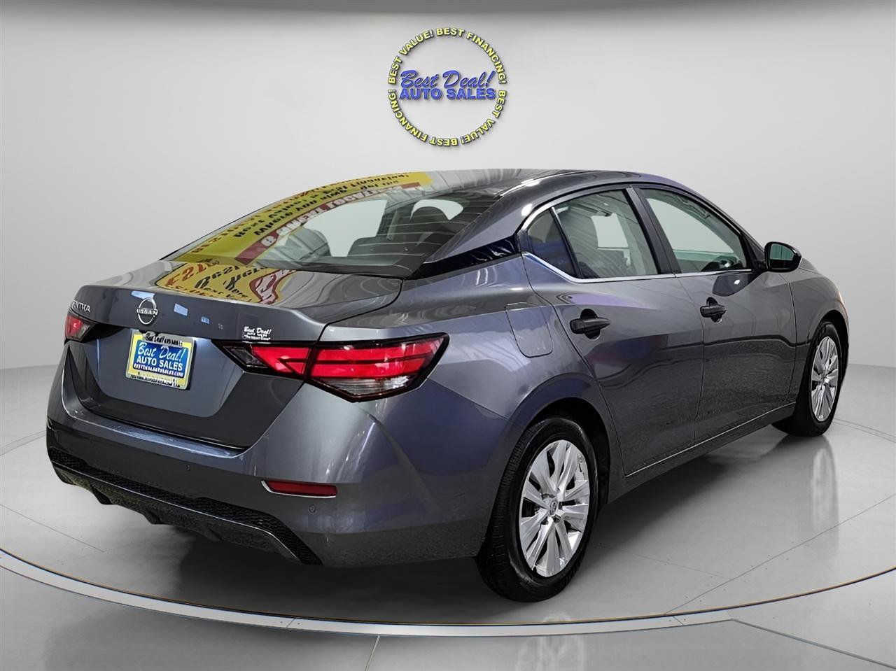 Used 2024 Nissan Sentra S FWD image 4
