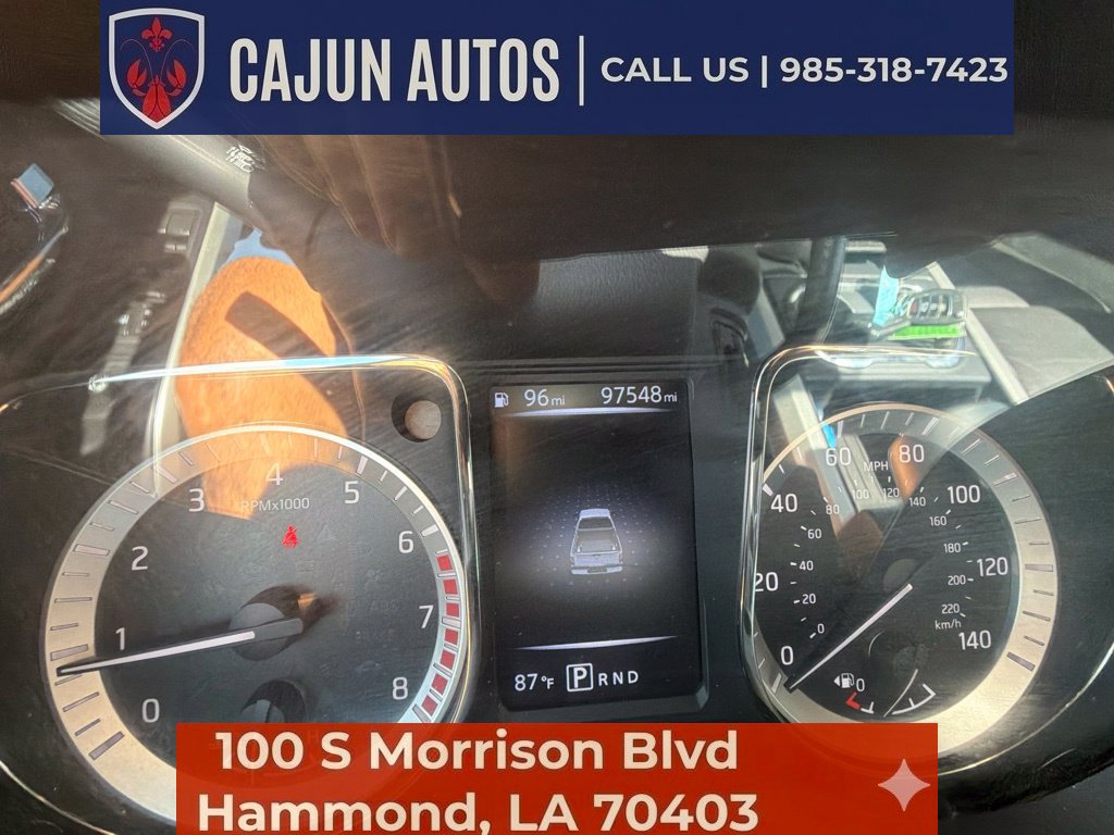 Used 2017 Nissan Titan SL w/ SL Towing Convenience Package RWD image 28