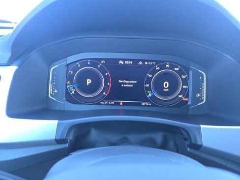 Used 2023 Volkswagen Atlas Cross Sport SE image 6