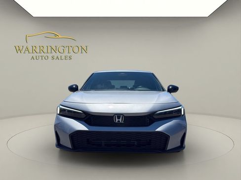 Used 2025 Honda Civic Sport image 2