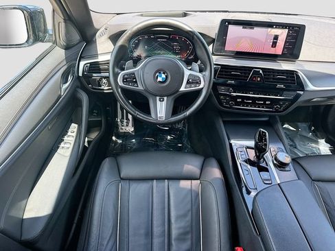 Used 2023 BMW M550i xDrive w/ Executive Package AWD/4WD image 19