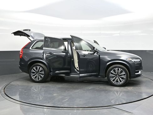 Used 2021 Volvo XC90 T8 Inscription Expression w/ Protection Package Premier image 37