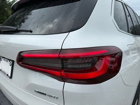 Used 2023 BMW X5 sDrive40i w/ Premium Package RWD image 11