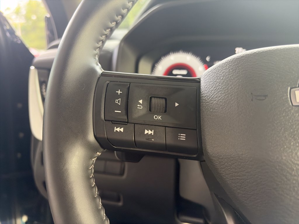 Used 2026 Nissan Rogue SL AWD/4WD image 15