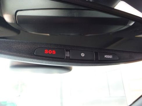 Used 2022 Dodge Durango R/T w/ Tow 'N Go Package AWD/4WD image 38