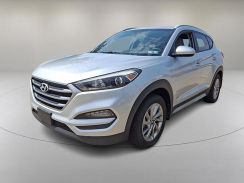 Used 2018 Hyundai Tucson SEL w/ Winter Package AWD/4WD image 5