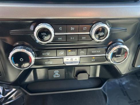 Certified 2024 Ford F150 XLT AWD/4WD image 18