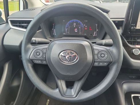 Certified 2026 Toyota Corolla LE w/ LE Premium Package FWD image 17