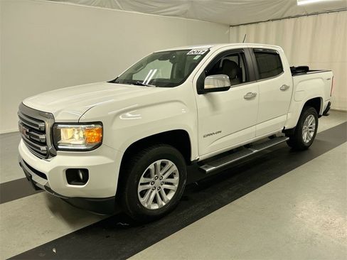 Used 2017 GMC Canyon SLT w/ Driver Alert Package image 5